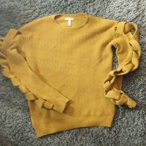 Mustard Leith braided sleeve sweater